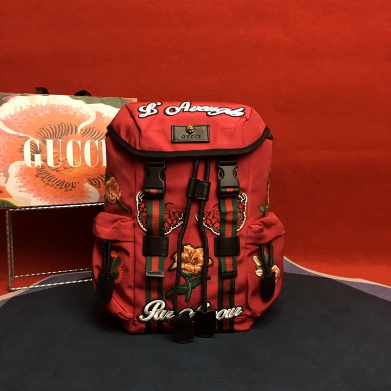 Gucci Handbags 301